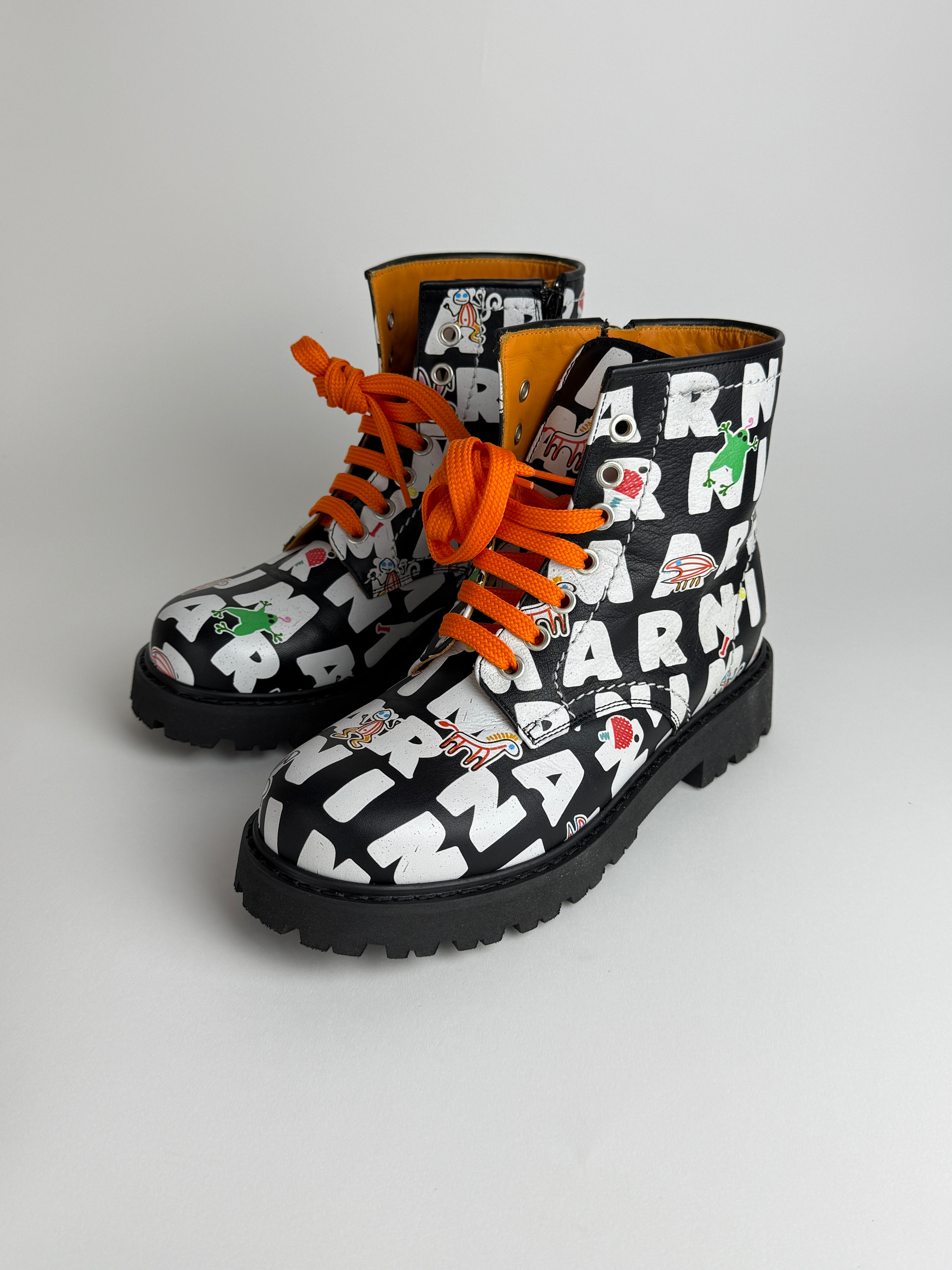 Marni Graphic Boots - Dámská kožená kotníková obuv 37