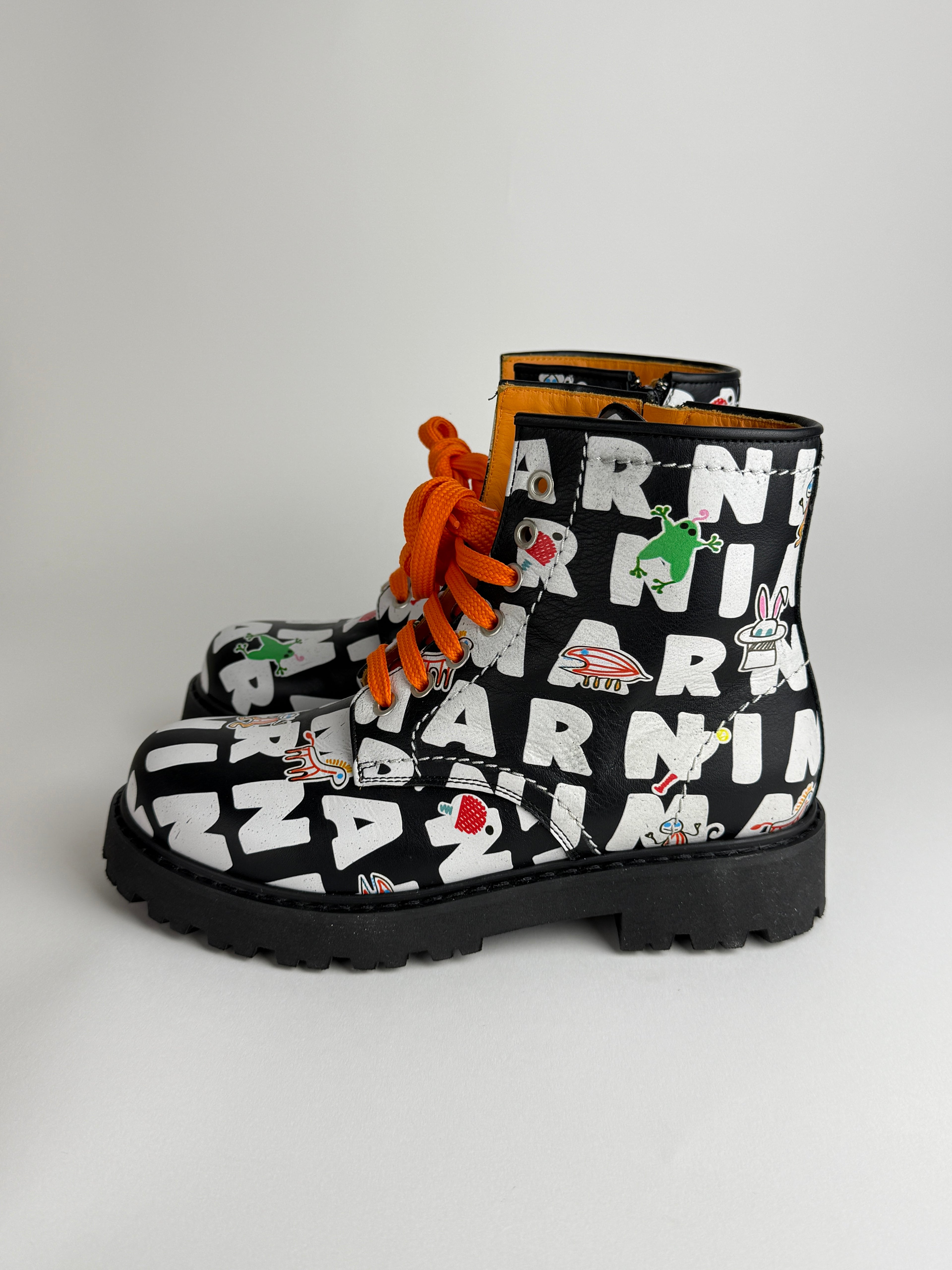 Marni Graphic Boots - Dámská kožená kotníková obuv 37