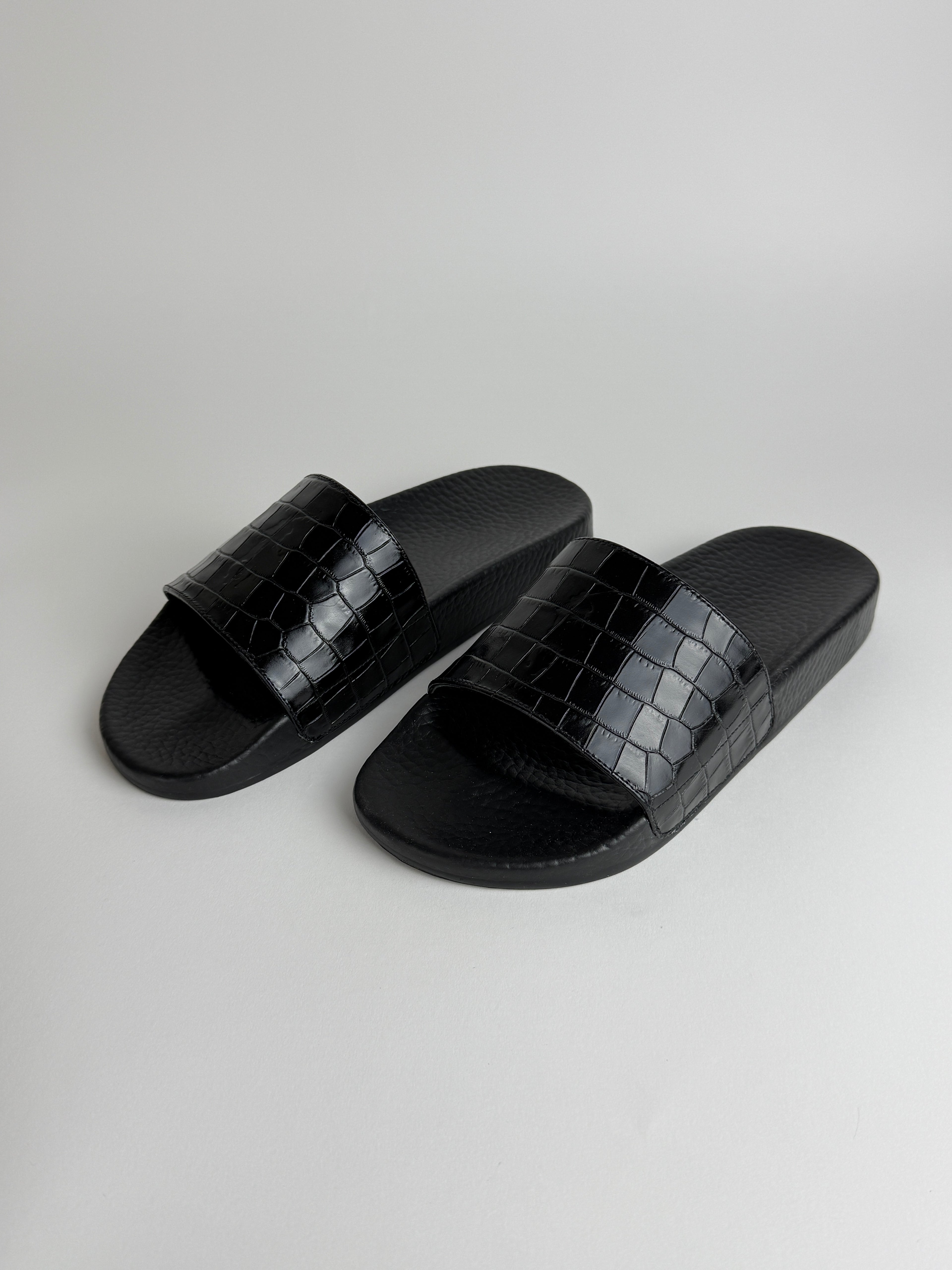 Polo Ralph Lauren Slides  nazouváky s texturou - černé 40,5